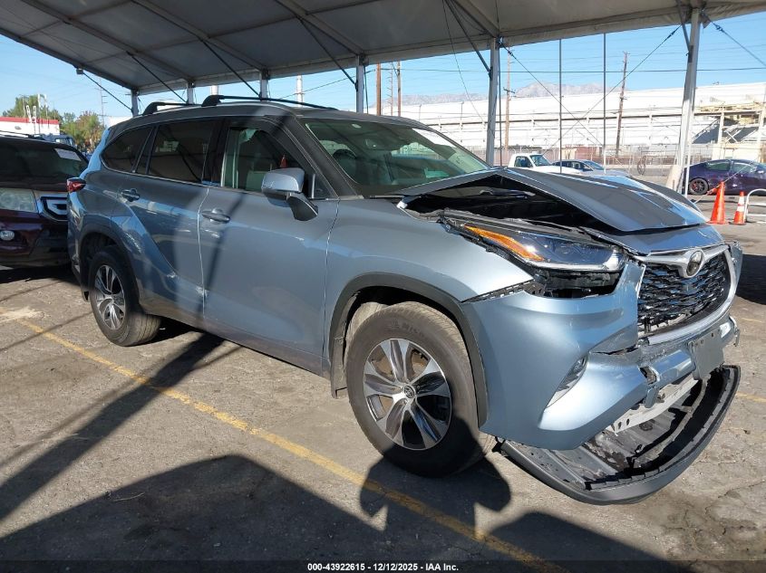 TOYOTA HIGHLANDER XLE