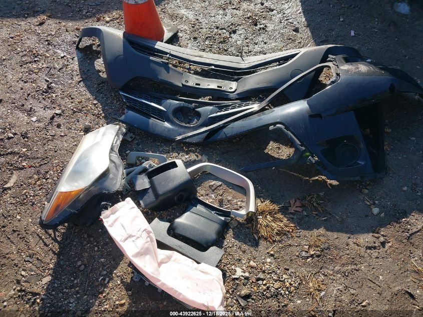 2015 Toyota Rav4 Le VIN: 2T3BFREV9FW286791 Lot: 43922625