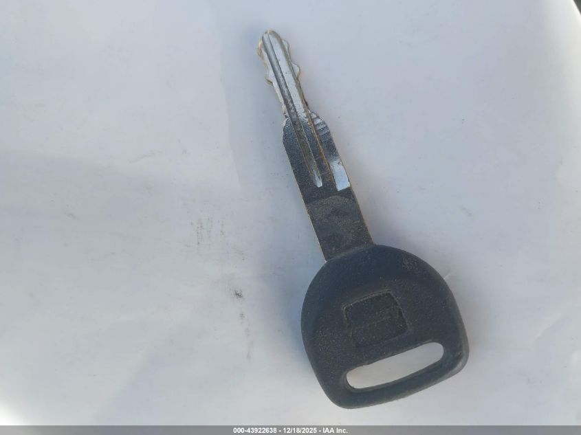 2000 Honda Civic Dx VIN: 1HGEJ6221YL034125 Lot: 43922638