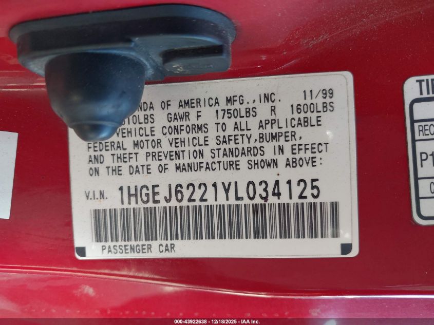 2000 Honda Civic Dx VIN: 1HGEJ6221YL034125 Lot: 43922638