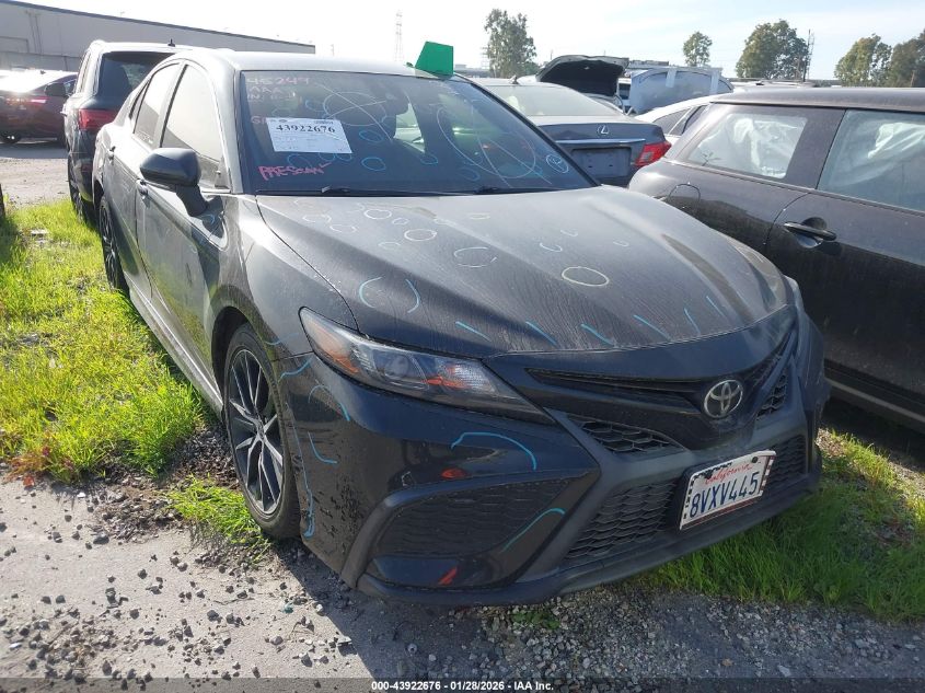 2021 Toyota Camry