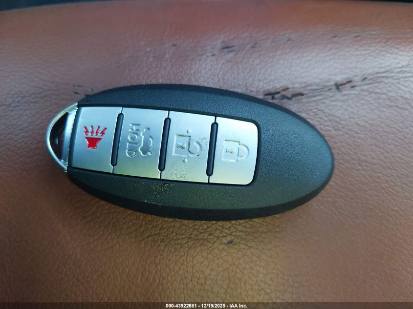 2017 Nissan Rogue Sl VIN: JN8AT2MT0HW141241 Lot: 43922681