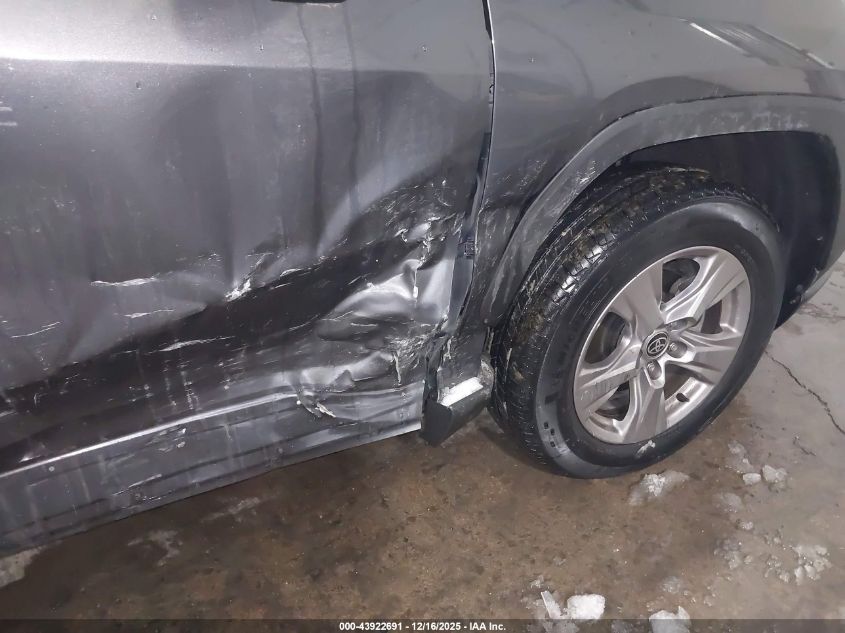 2023 Toyota Rav4 Xle VIN: 2T3P1RFV9PW376009 Lot: 43922691