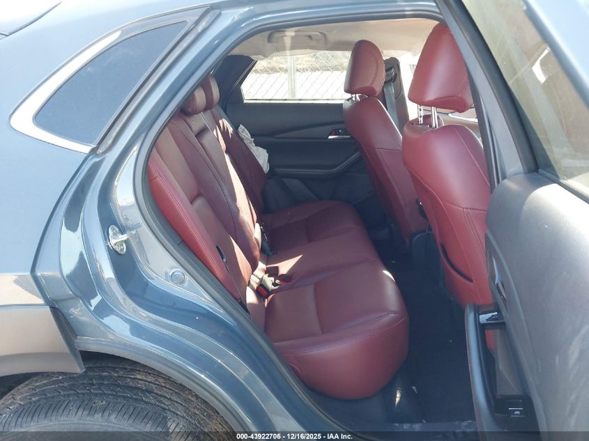 2025 Mazda Cx-30 2.5 S Carbon Edition VIN: 3MVDMBCM9SM811665 Lot: 43922706