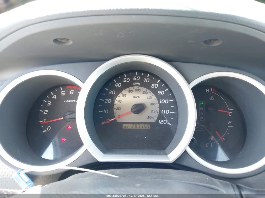 2005 Toyota Tacoma Prerunner V6 VIN: 5TEKU72N95Z101933 Lot: 43922708