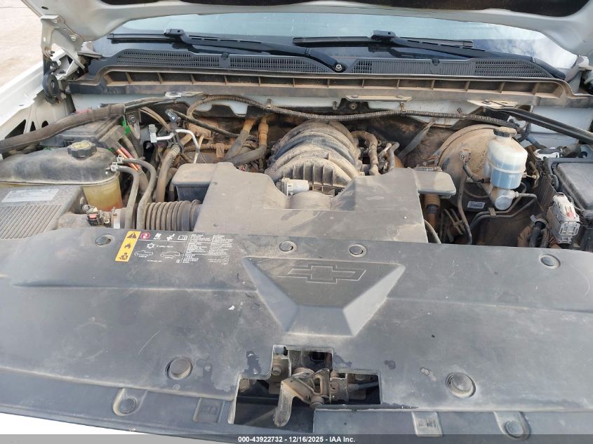 2018 Chevrolet Silverado 1500 2Lt VIN: 3GCUKREC1JG575658 Lot: 43922732