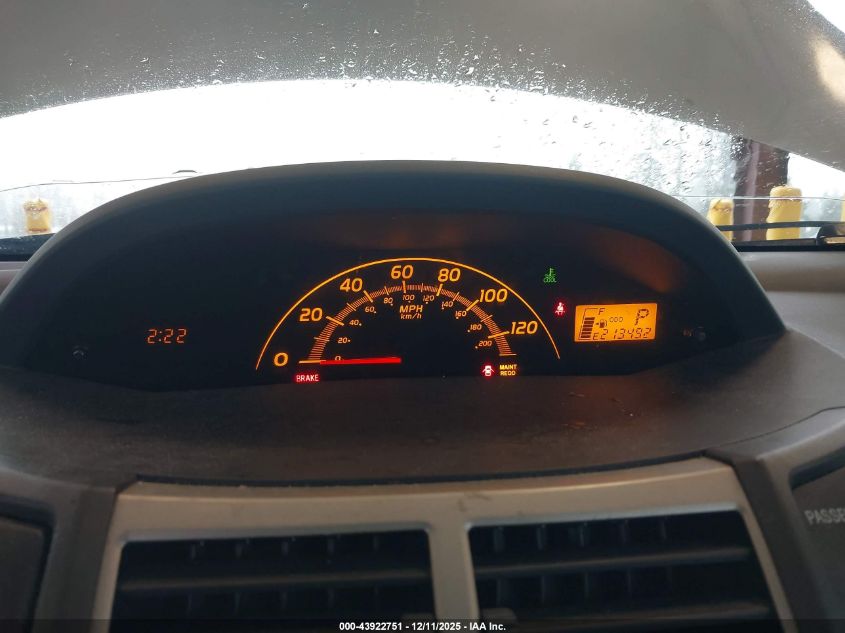 2009 Toyota Yaris VIN: JTDJT903395250746 Lot: 43922751