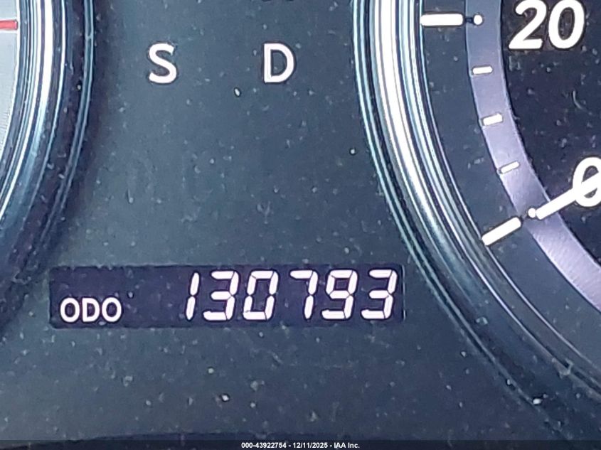 2011 Lexus Es 350 VIN: JTHBK1EG5B2448402 Lot: 43922754