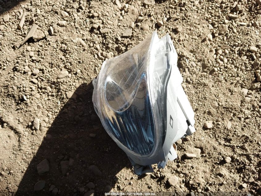 2011 Lexus Es 350 VIN: JTHBK1EG5B2448402 Lot: 43922754