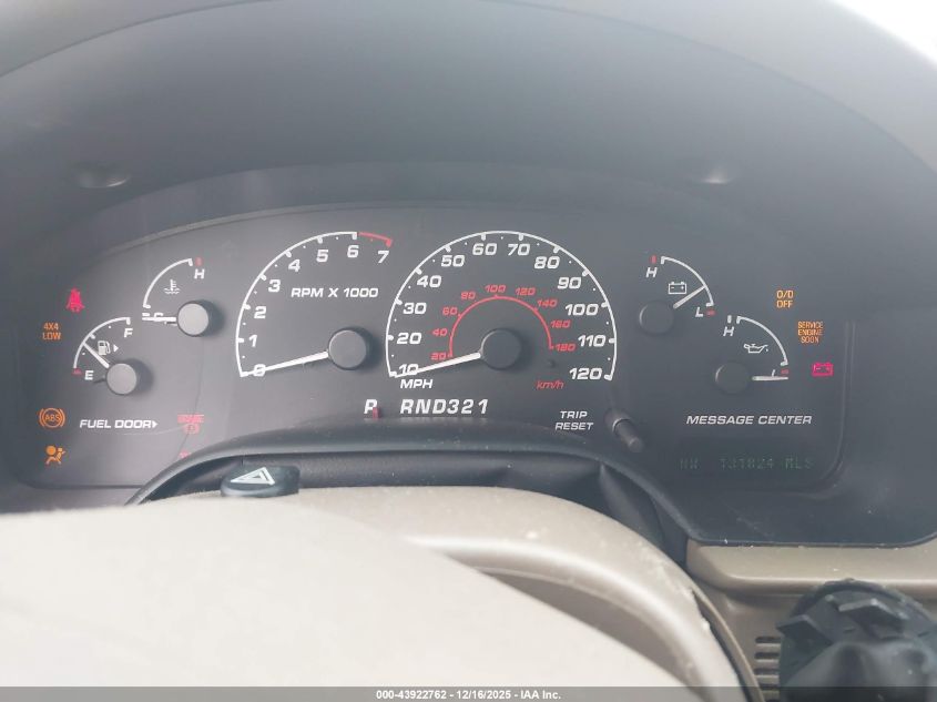 2002 Ford Explorer Limited VIN: 1FMZU75E12ZA54720 Lot: 43922762