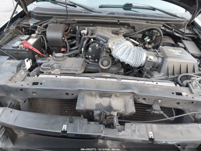 2003 Ford F-150 Lariat VIN: 1FTRW07303KC58937 Lot: 43922772