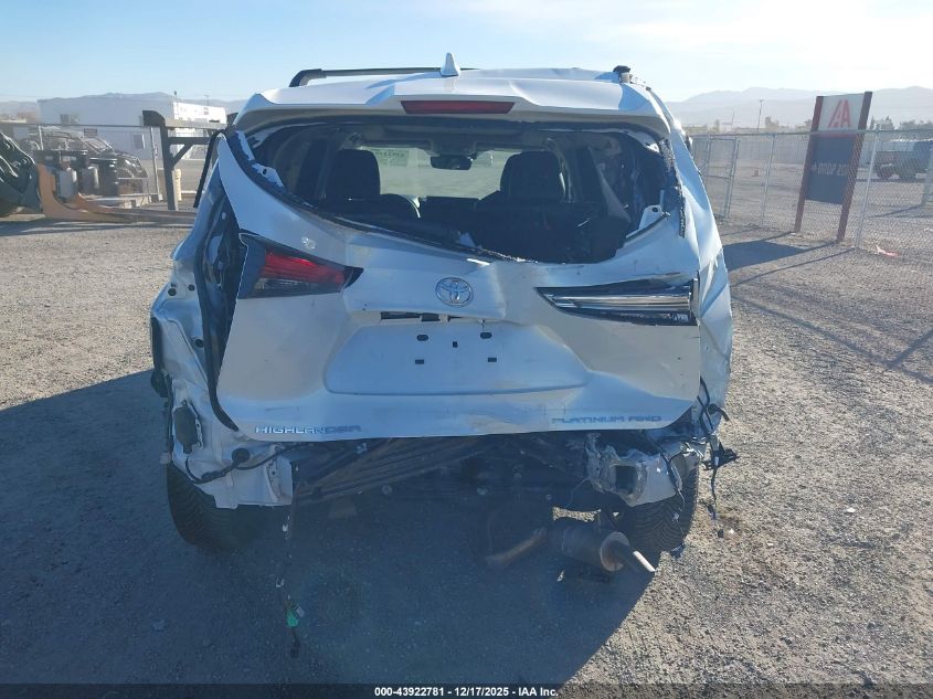 2022 Toyota Highlander Platinum VIN: 5TDFZRBH6NS253562 Lot: 43922781