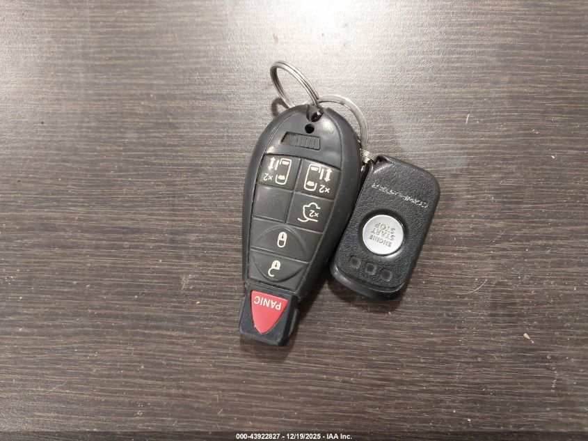 2014 Chrysler Town & Country Touring VIN: 2C4RC1BG4ER211665 Lot: 43922827