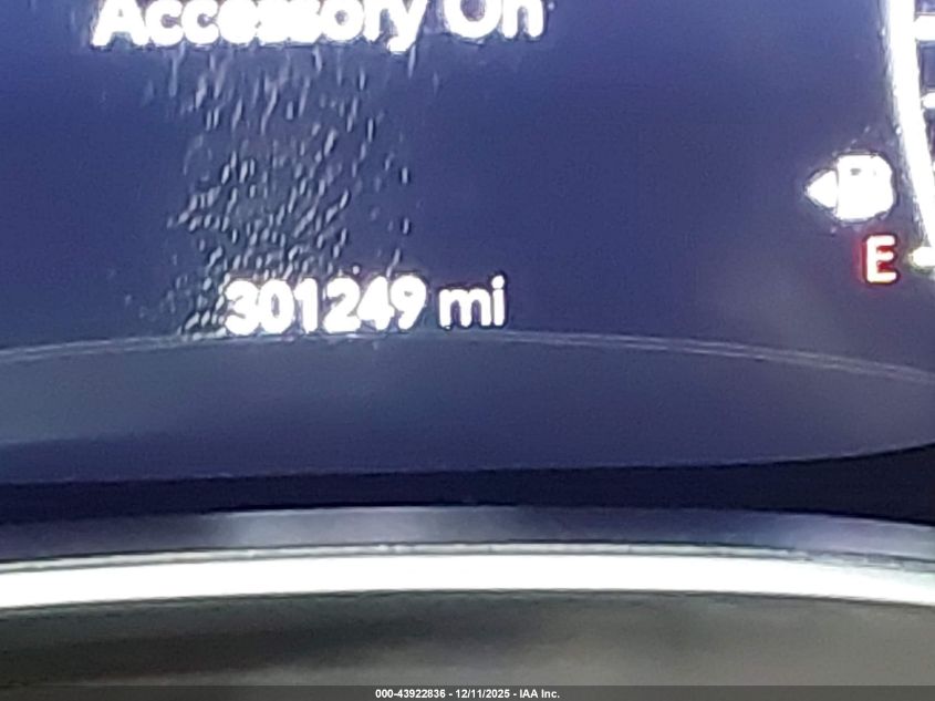 2017 Chrysler Pacifica Touring-L Plus VIN: 2C4RC1EG7HR588782 Lot: 43922836