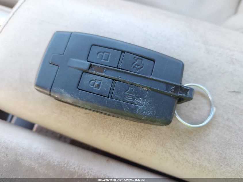 2010 Lincoln Mks VIN: 1LNHL9ER5AG612916 Lot: 43922938