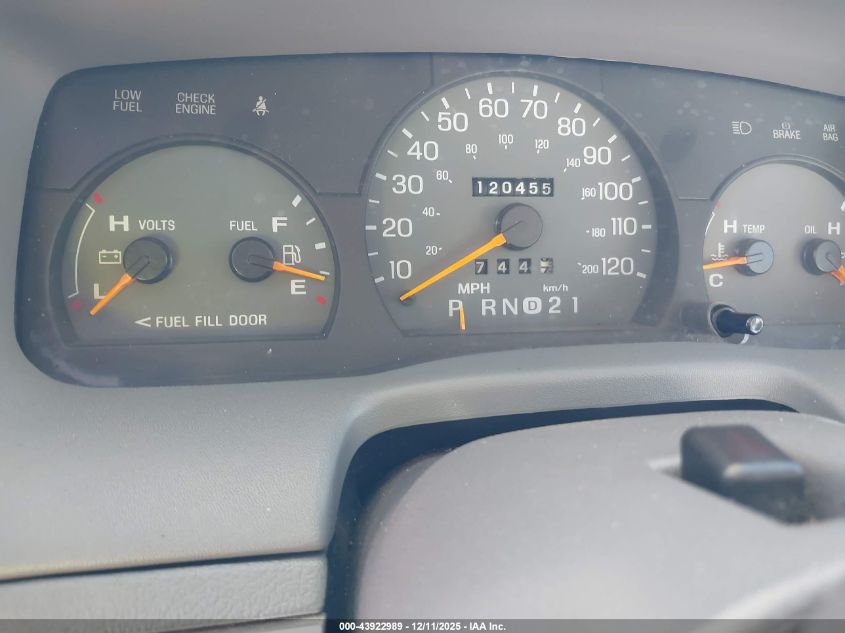 1997 Mercury Grand Marquis Gs VIN: 2MELM74W8VX645950 Lot: 43922989