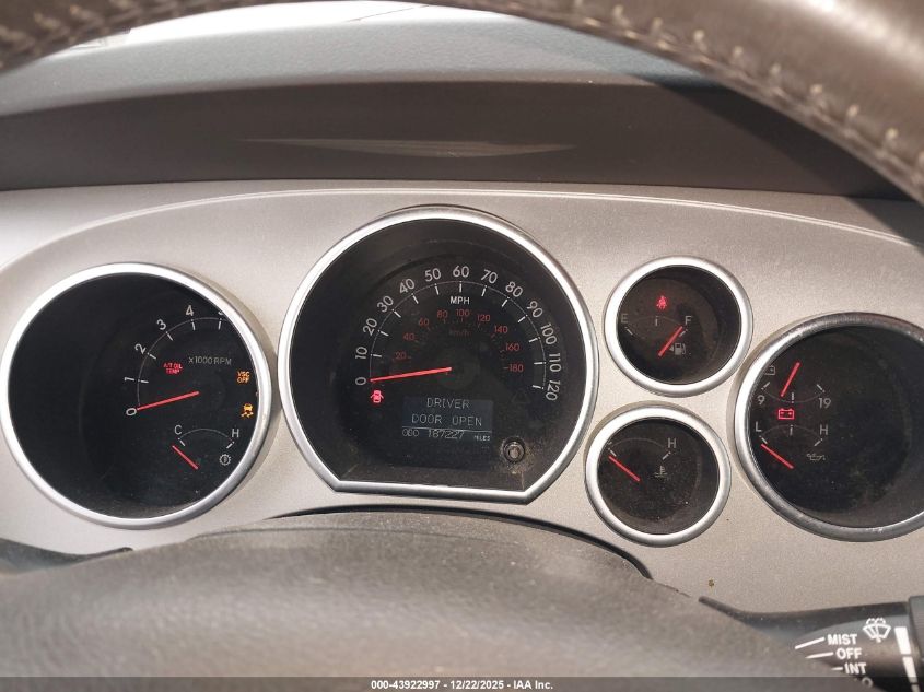 2008 Toyota Sequoia Limited 5.7L V8 VIN: 5TDBY68A98S013890 Lot: 43922997