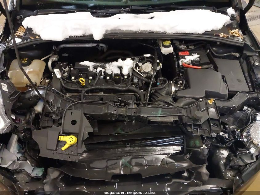 2018 Ford Focus S VIN: 1FADP3E22JL285508 Lot: 43923019