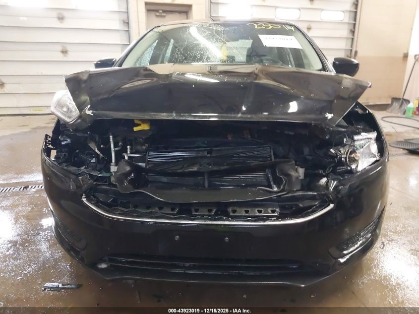 2018 Ford Focus S VIN: 1FADP3E22JL285508 Lot: 43923019