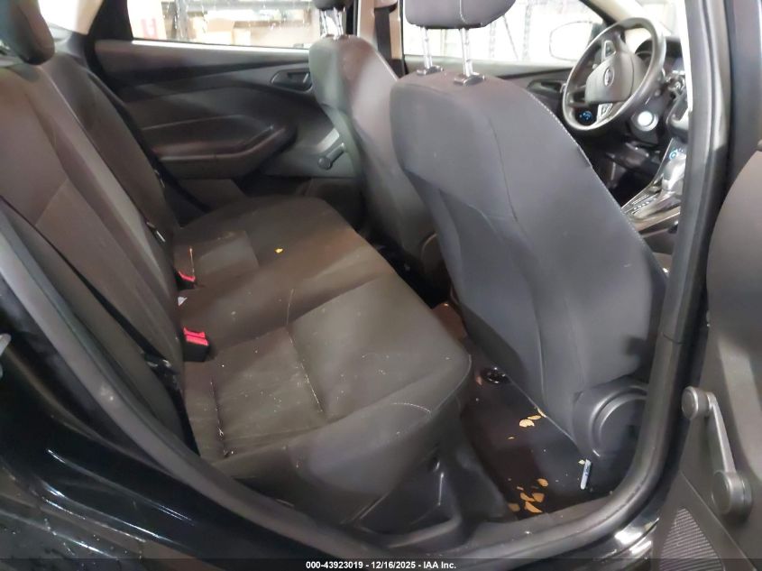 2018 Ford Focus S VIN: 1FADP3E22JL285508 Lot: 43923019