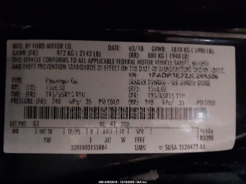 2018 Ford Focus S VIN: 1FADP3E22JL285508 Lot: 43923019