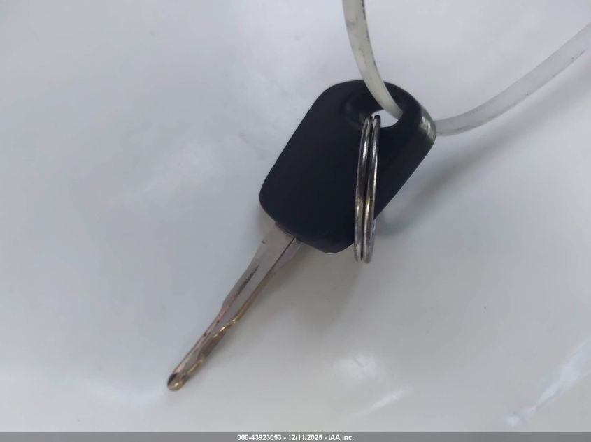 2002 Ford F-150 Xl/Xlt VIN: 1FTRX17252NA17611 Lot: 43923053