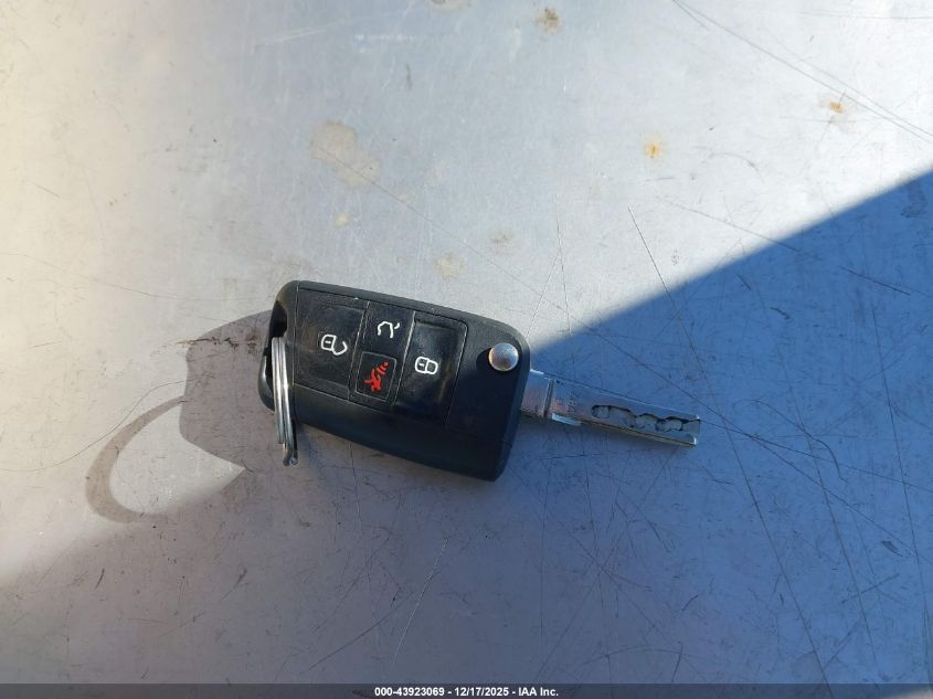 2017 Volkswagen Golf Alltrack Tsi S/Tsi Se/Tsi Sel VIN: 3VWH17AU7HM518915 Lot: 43923069