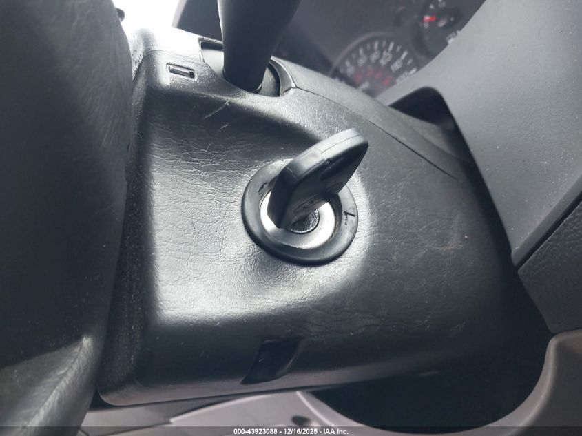 2005 Ford Focus Zxw VIN: 1FAFP36N05W280488 Lot: 43923088