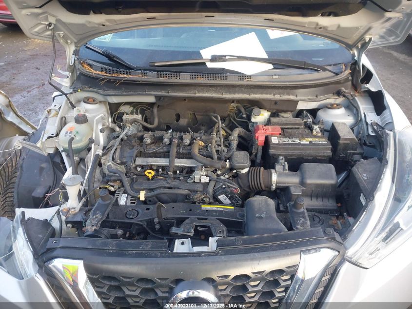 2018 Nissan Kicks Sv VIN: 3N1CP5CU0JL543666 Lot: 43923101