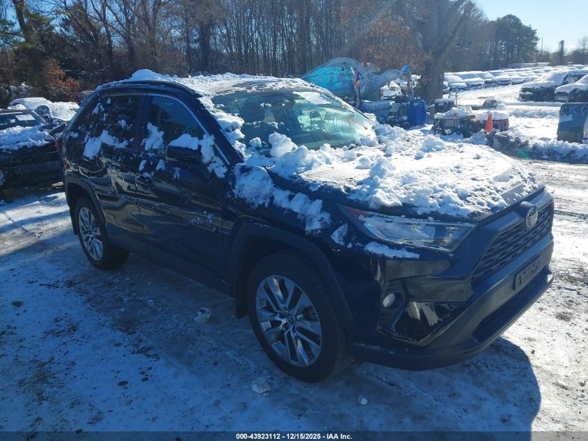 TOYOTA RAV4 XLE PREMIUM