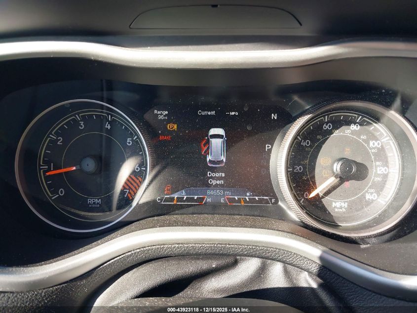 2015 Jeep Cherokee Trailhawk VIN: 1C4PJMBBXFW741148 Lot: 43923118