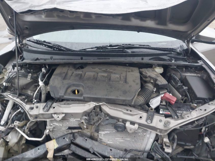 2017 Toyota Corolla Se VIN: 5YFBURHE3HP696694 Lot: 43923121