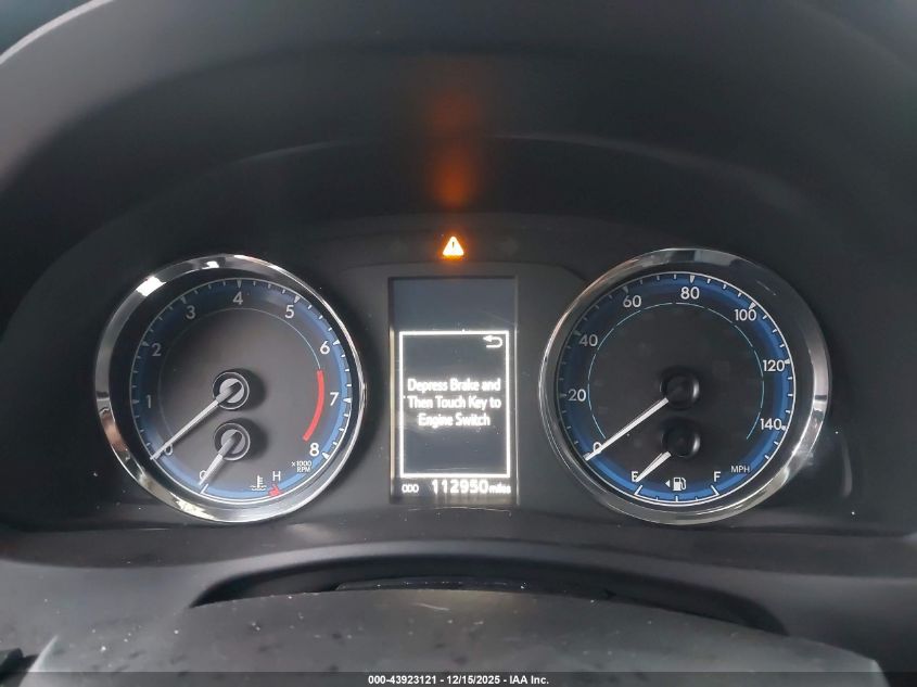 2017 Toyota Corolla Se VIN: 5YFBURHE3HP696694 Lot: 43923121