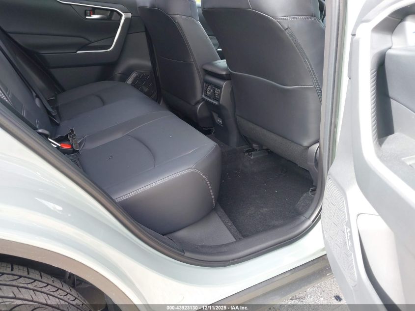 2023 Toyota Rav4 Xle Premium VIN: JTMC1RFV0PD112155 Lot: 43923130