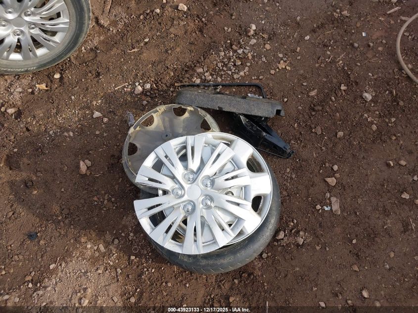 2004 Chevrolet Classic VIN: 1G1ND52F44M520332 Lot: 43923133