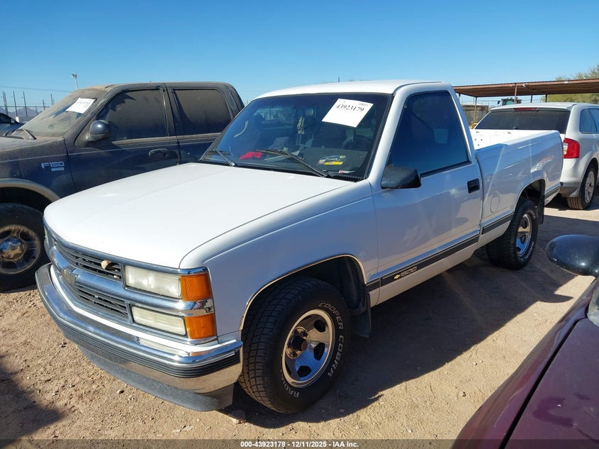 1GCEC14M4TZ163542 1996 CHEVROLET GMT-400 photo no. 2