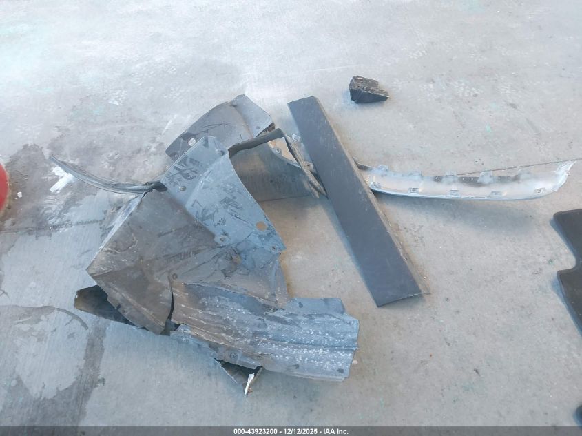 2021 Buick Encore Awd Preferred VIN: KL4CJESB1MB352997 Lot: 43923200