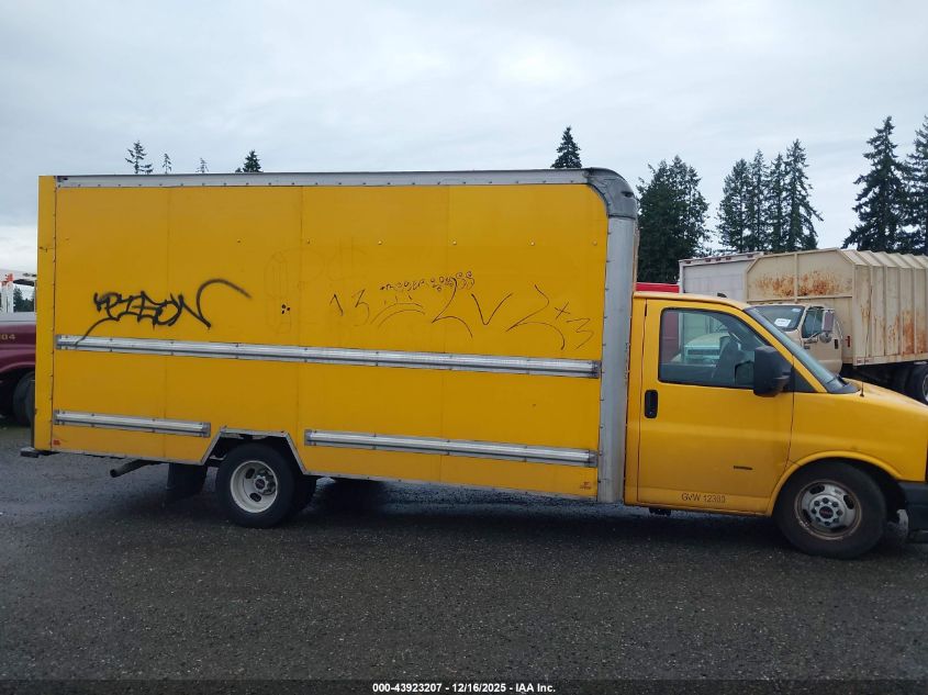 2018 GMC Savana Cutaway Work Van VIN: 7GZ37TCG1JN900593 Lot: 43923207