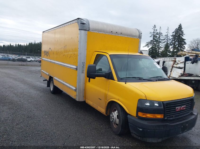 2018 GMC Savana Cutaway Work Van VIN: 7GZ37TCG1JN900593 Lot: 43923207