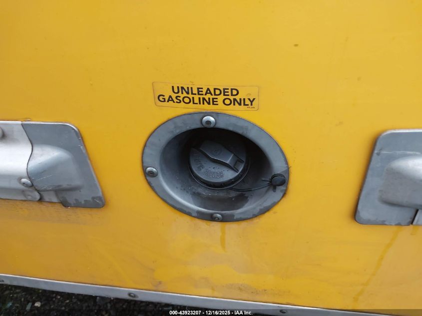 2018 GMC Savana Cutaway Work Van VIN: 7GZ37TCG1JN900593 Lot: 43923207