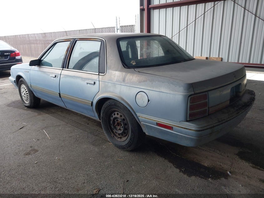 1G3AG55N9P6325951 1993 OLDSMOBILE CUTLASS CIERA photo no. 3