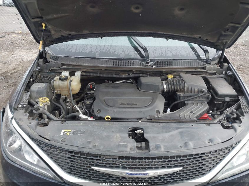 2020 Chrysler Pacifica Touring L VIN: 2C4RC1BG7LR114957 Lot: 43923284