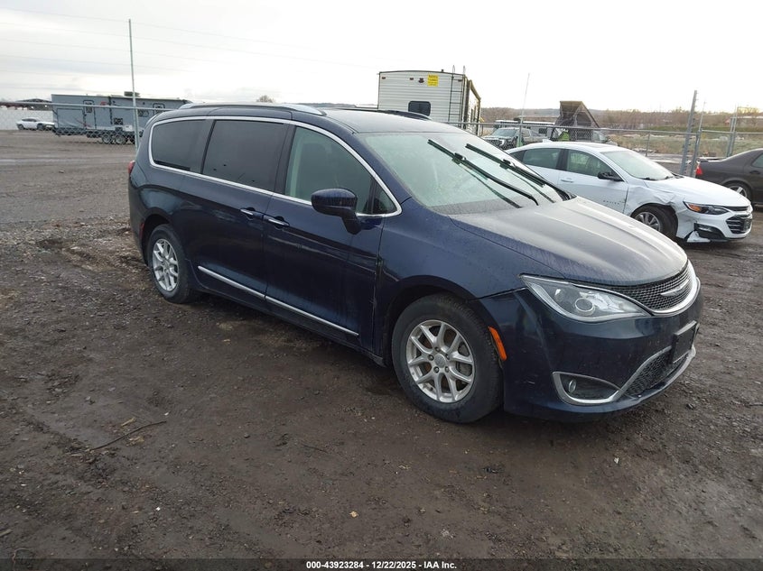 2C4RC1BG7LR114957 2020 Chrysler Pacifica Touring L auction photo 1