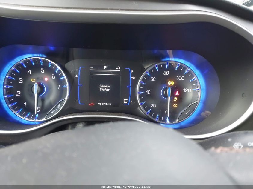 2020 Chrysler Pacifica Touring L VIN: 2C4RC1BG7LR114957 Lot: 43923284