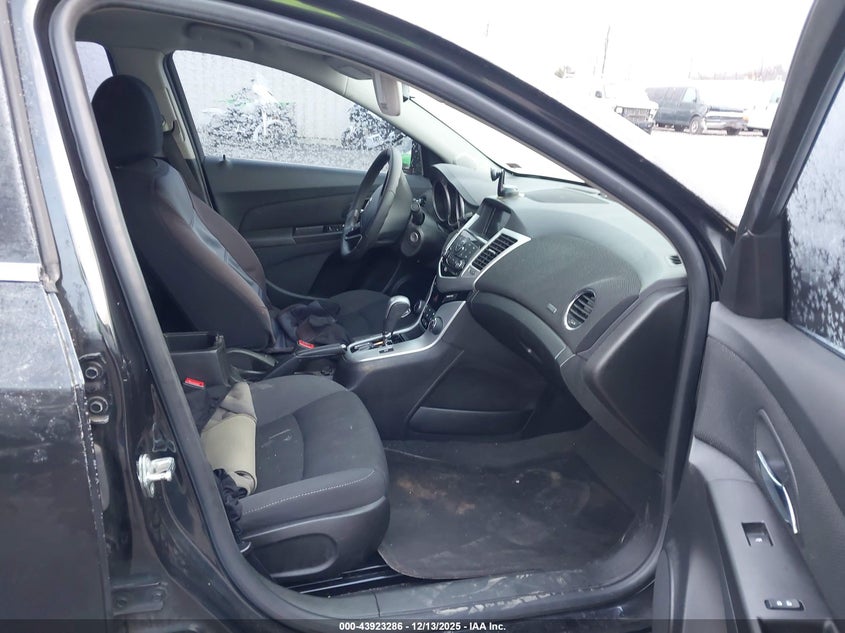 1G1PE5SB1G7185035 2016 CHEVROLET CRUZE photo no. 5