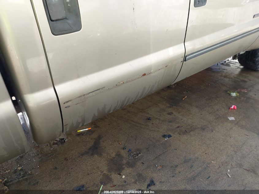 2000 Ford F-250 Lariat/Xl/Xlt VIN: 1FTNW20F4YEA47101 Lot: 43923309