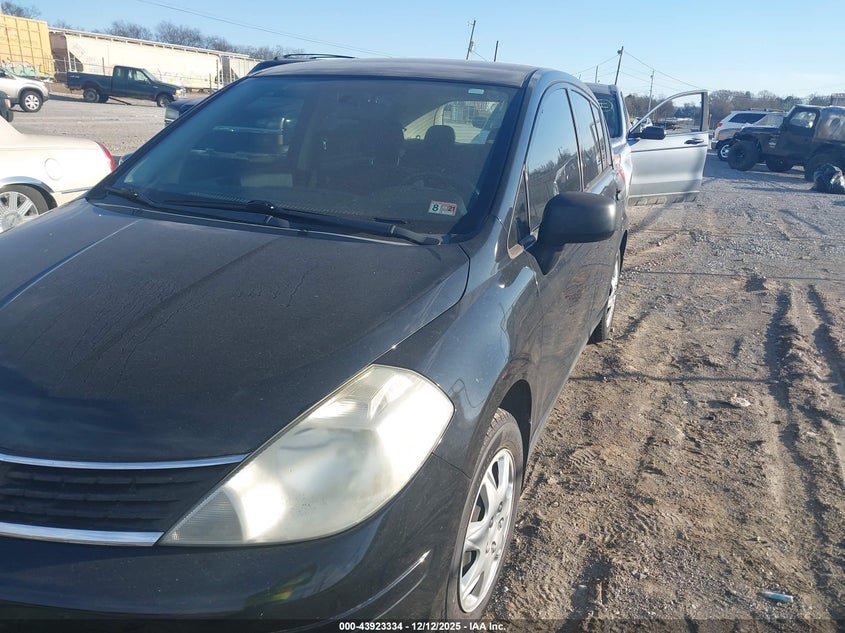 3N1BC13E59L403861 2009 NISSAN VERSA photo no. 2