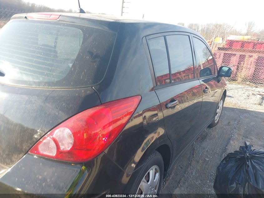 3N1BC13E59L403861 2009 NISSAN VERSA photo no. 4