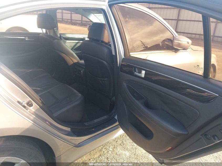 2013 Hyundai Genesis 3.8 VIN: KMHGC4DD8DU241180 Lot: 43923345