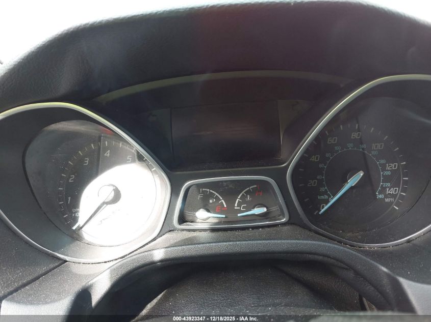 2014 Ford Focus Se VIN: 1FADP3F21EL157376 Lot: 43923347